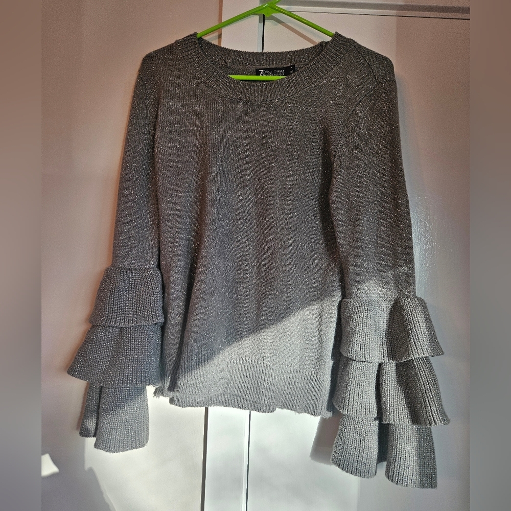 New York & Company sweater